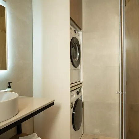 Albani's Aparthotel 3*