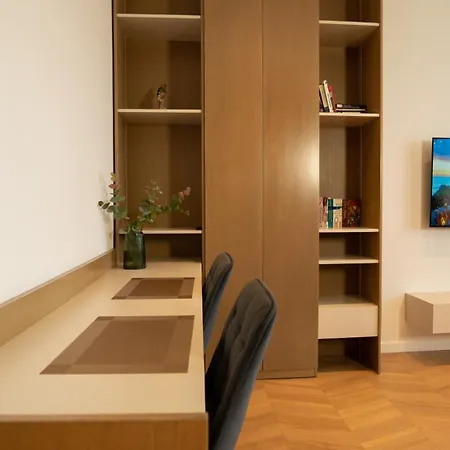 Aparthotel Albani's *