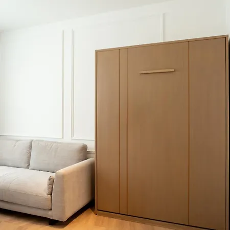 Aparthotel Albani's